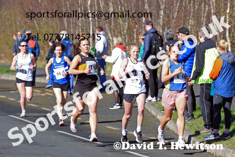 Senior womens 2024 Elswick Harriers Good Friday Relays, Newburn, Newcastle Upon Tyne  Photo: David T. Hewitson/Sports for All Pics